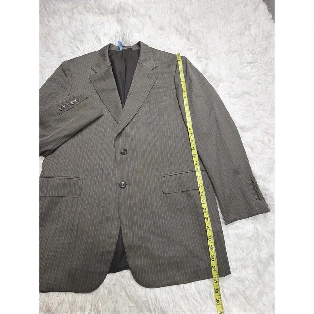 GUCCI Italy Men's Silk Sport Coat Blazer 44L Long Taupe Pinstripe Wedding Formal